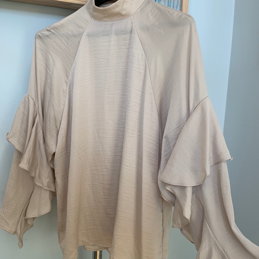 H&M Romantic Long Sleeve Blouse